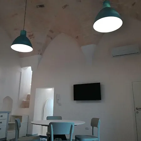 Dom wakacyjny Retro House In Ostuni