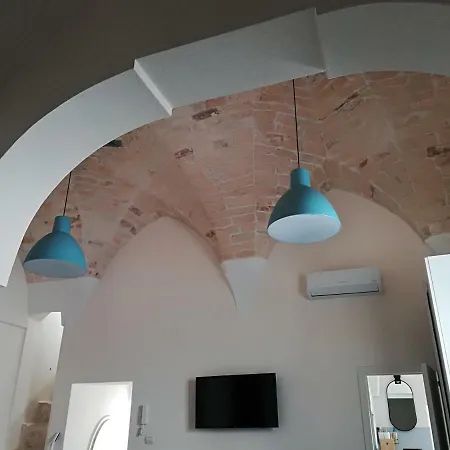 Retro House In * Ostuni